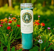 Load image into Gallery viewer, BRIGID Celtic Healing Goddess Vigil Intention Candle W/Quartz Pt. Frankincense Amber Vervain Herbal Infusion &amp; Celtic Irish Cross Charm